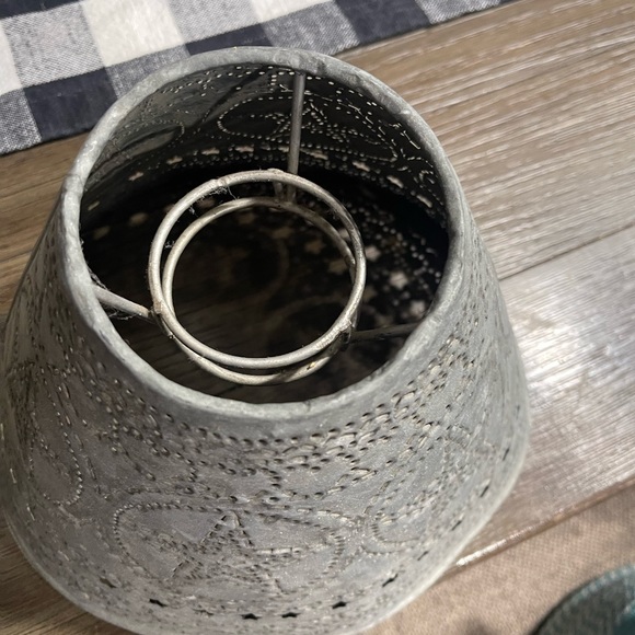 Primitive lamp - Picture 4 of 4